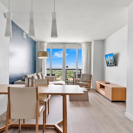 Modern One Bedroom Rental At Beach Walk Resort Miami 18Th Floor Hallandale Beach Zewnętrze zdjęcie