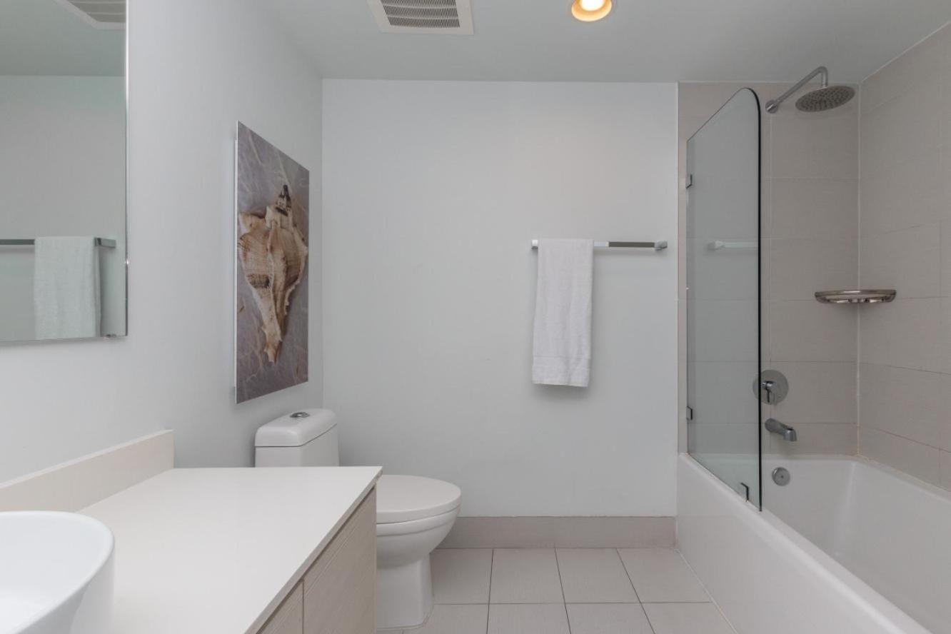 Modern One Bedroom Rental At Beach Walk Resort Miami 18Th Floor Hallandale Beach Zewnętrze zdjęcie