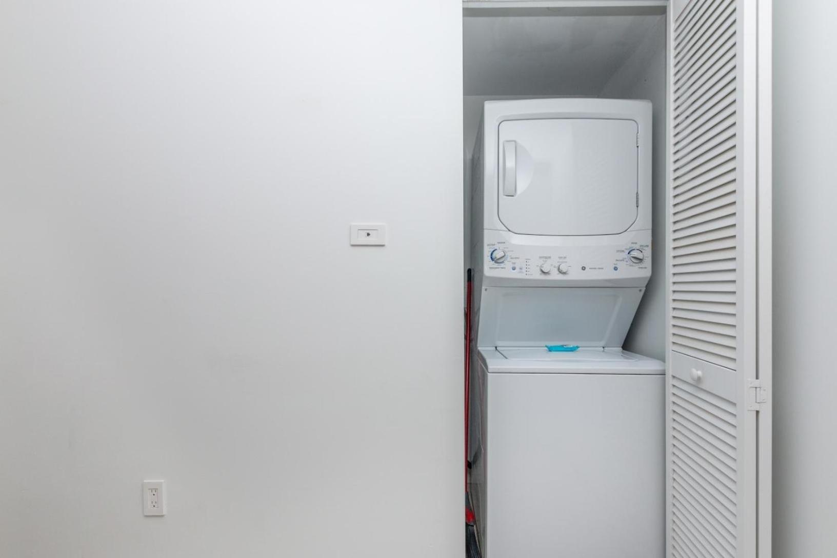 Modern One Bedroom Rental At Beach Walk Resort Miami 18Th Floor Hallandale Beach Zewnętrze zdjęcie