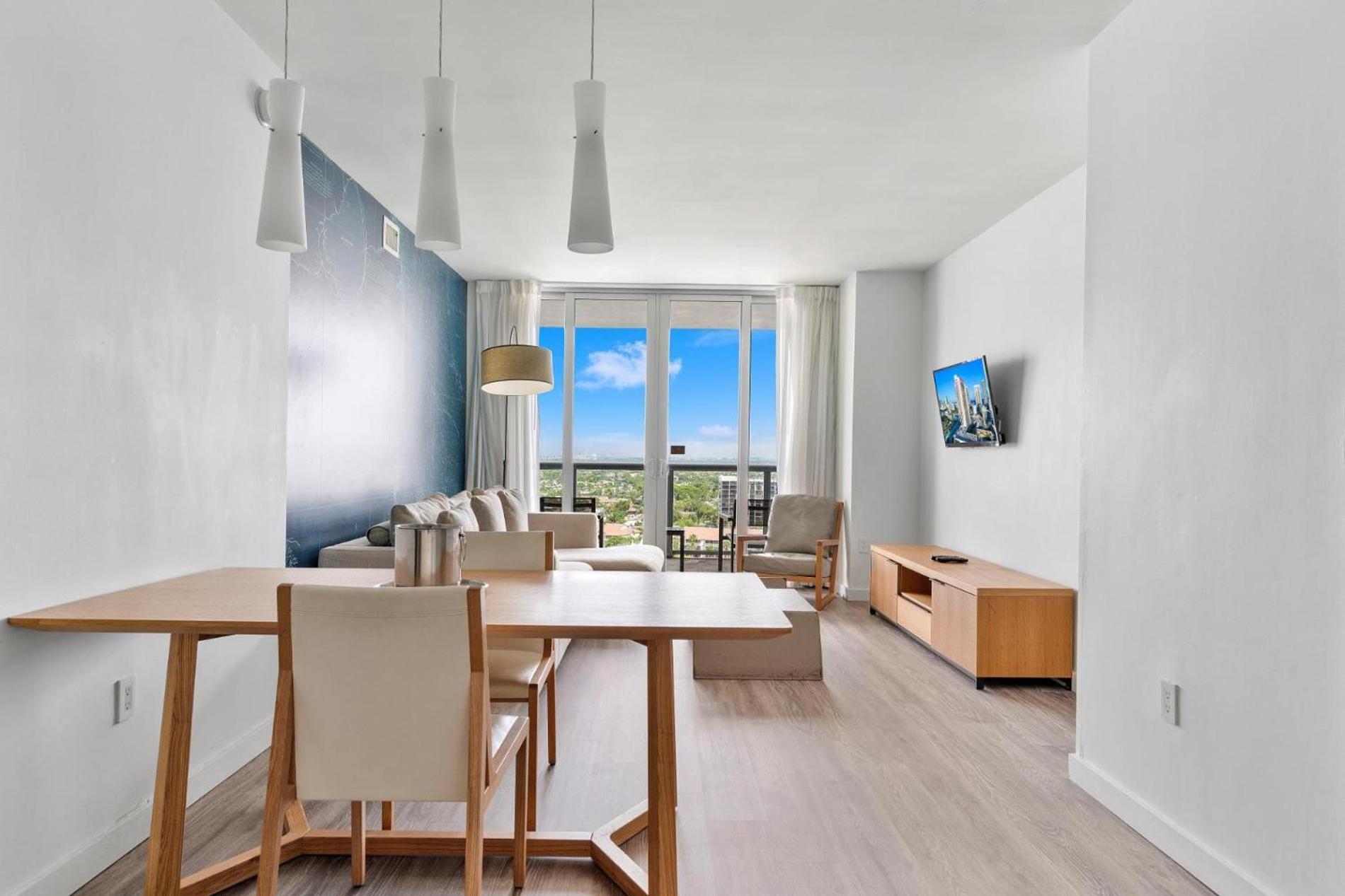 Modern One Bedroom Rental At Beach Walk Resort Miami 18Th Floor Hallandale Beach Zewnętrze zdjęcie